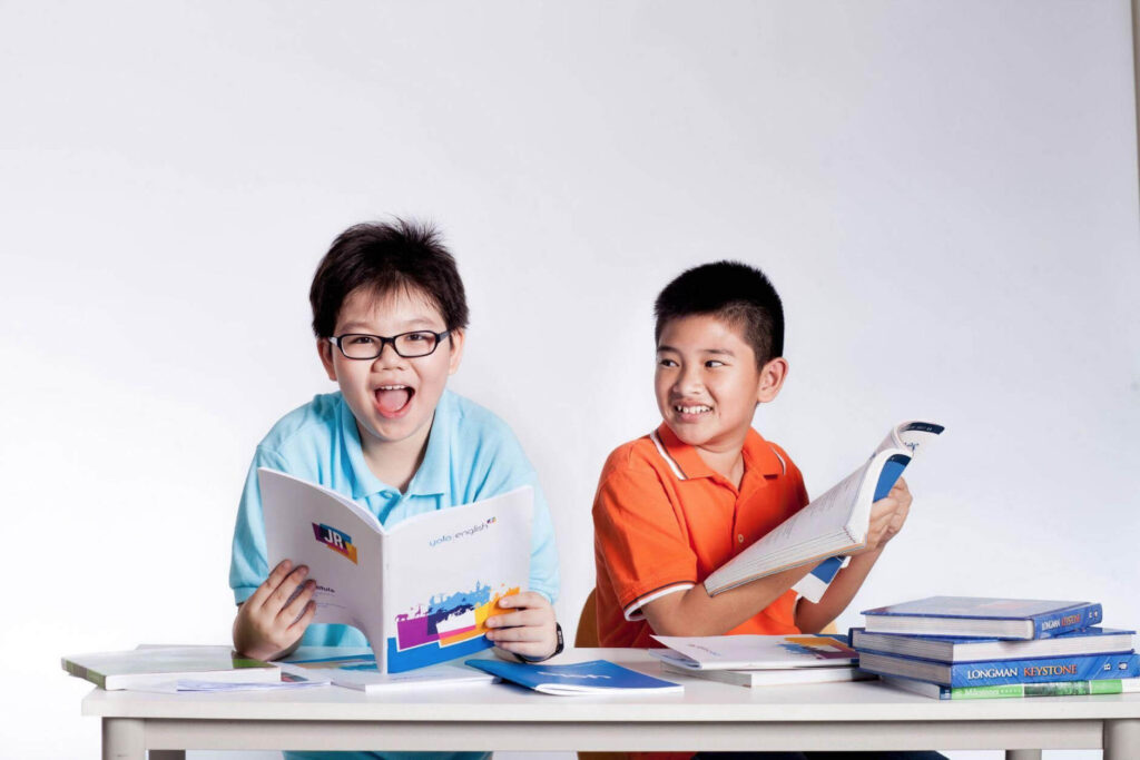 Khám phá phương pháp tắm ngôn ngữ tại nhà - Cách nâng cao kỹ năng giao tiếp hiệu quả